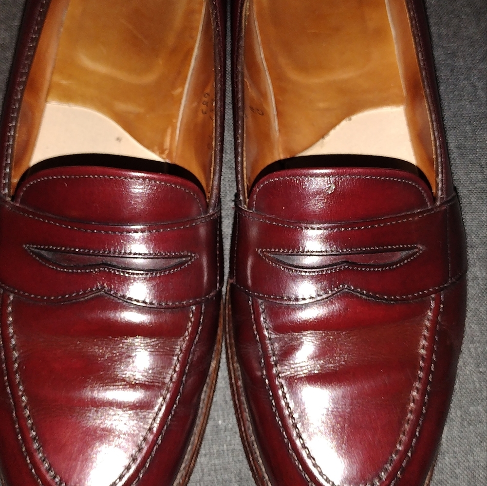 Men's dress shoes